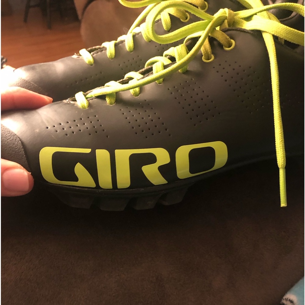 GIRO CYCLING SHOES